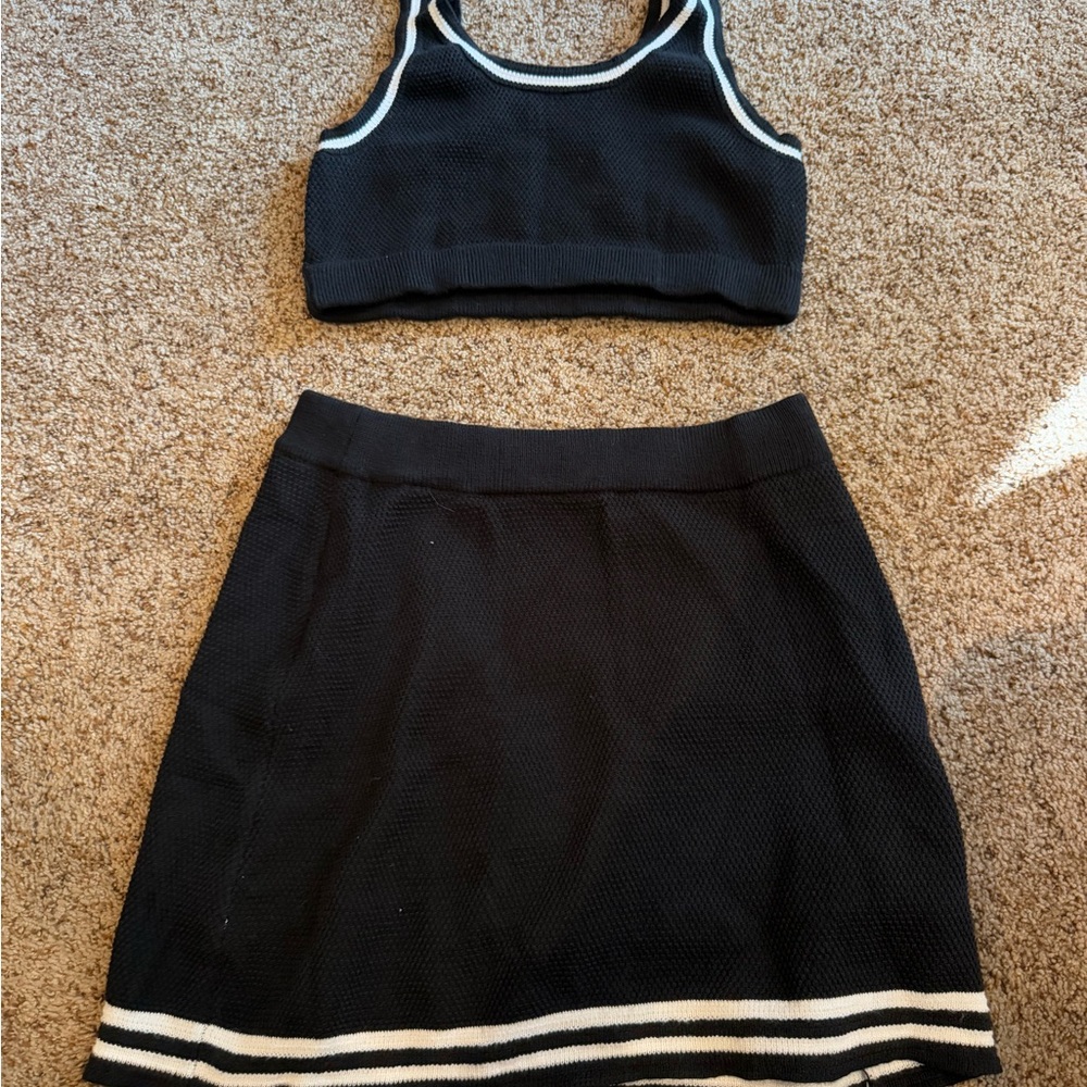 Amazon Black and White Skirt Set